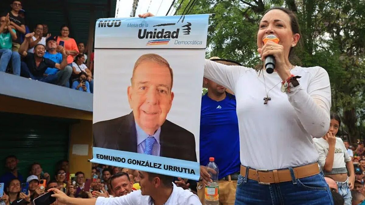 Edmundo González Urrutia já está na Espanha. E agora?