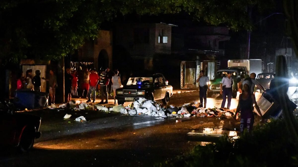 China não consegue salvar Cuba dos apagões, apesar de ser líder mundial em tecnologia solar