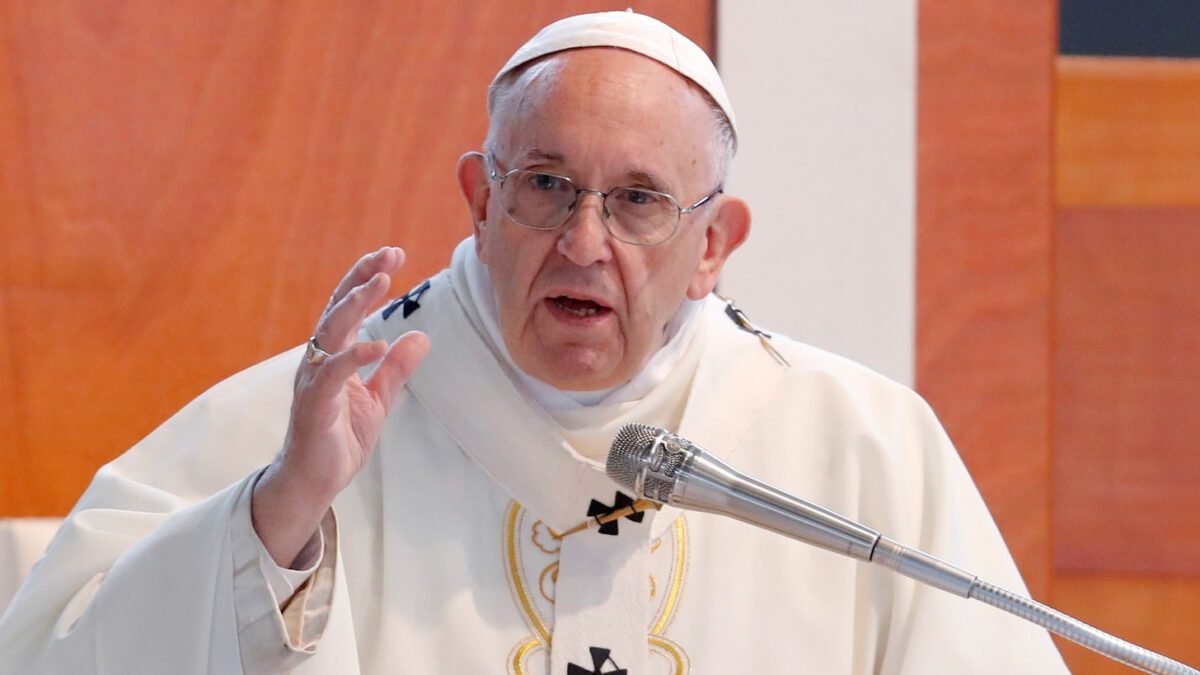 Estado clínico do Papa é “complexo” devido a infecção respiratória, alerta Vaticano