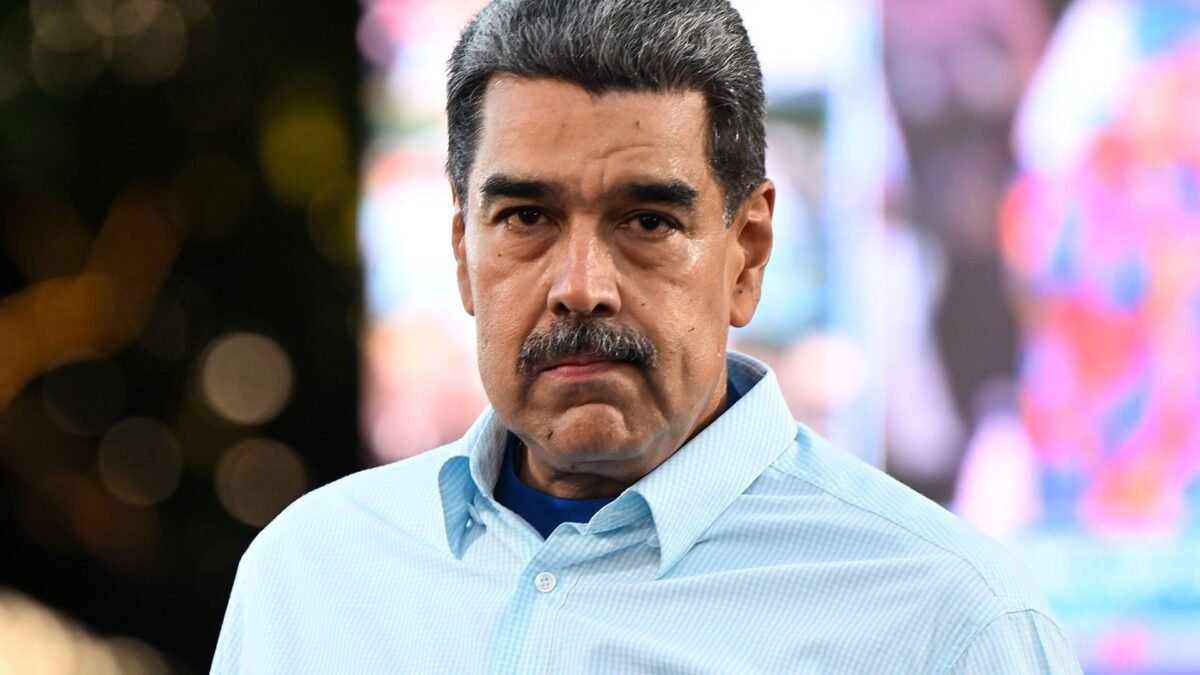 A guerra na Ucrânia e a comitiva cubana de Trump colocam Maduro em xeque