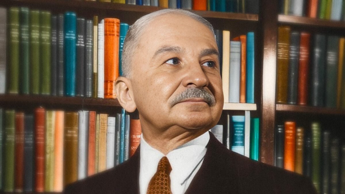Ludwig von Mises explica por que o socialismo falha