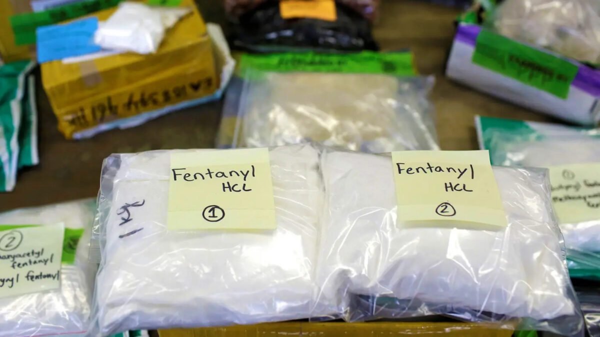 EUA confirma papel da China no comércio ilícito de fentanil