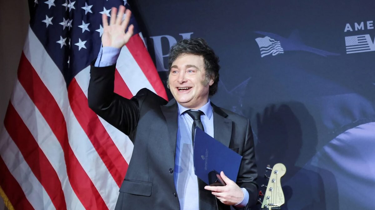 Milei viaja para os EUA nesta quarta-feira e pode ter um “encontro informal” com Trump