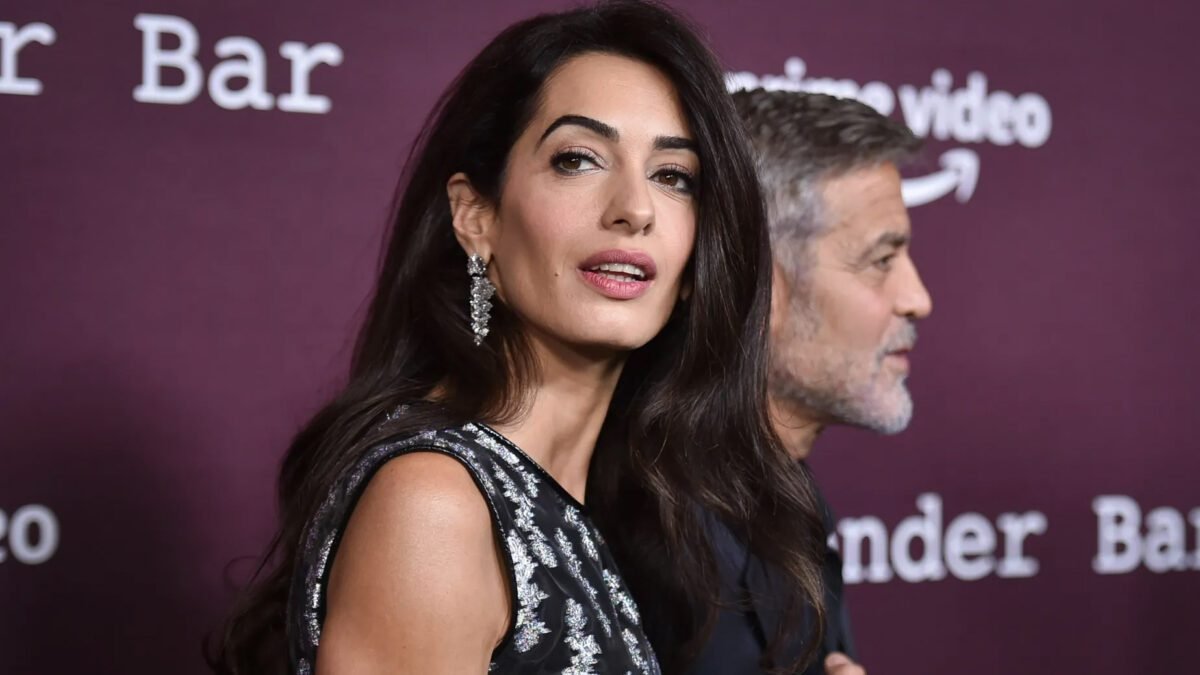 Trump considera sancionar esposa de George Clooney por conselhos anti-Israel