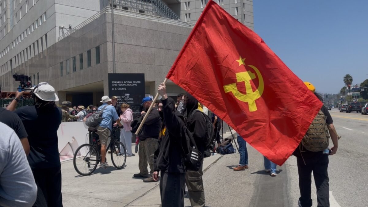 Máquina de propaganda chinesa pode estar por trás dos tumultos em Los Angeles