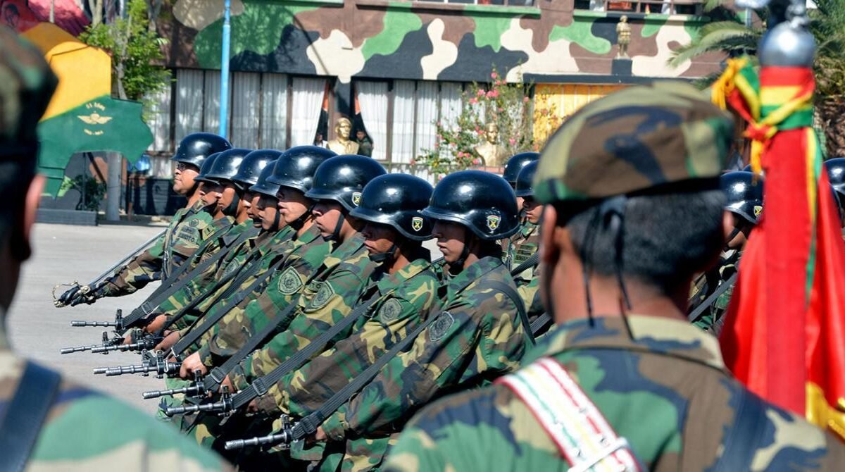 Segurança e economia, os grandes desafios da Bolívia para depois de agosto