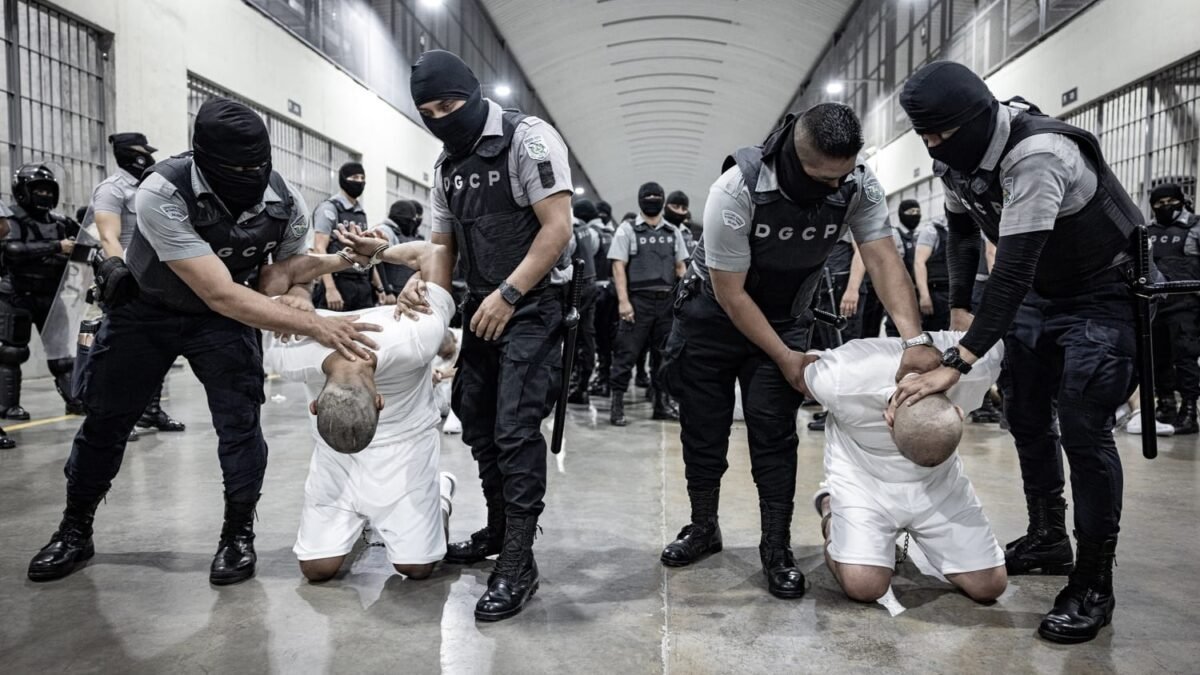 Trem de Aragua suspeito de entregar US$ 80.000 em cetamina para militares chilenos