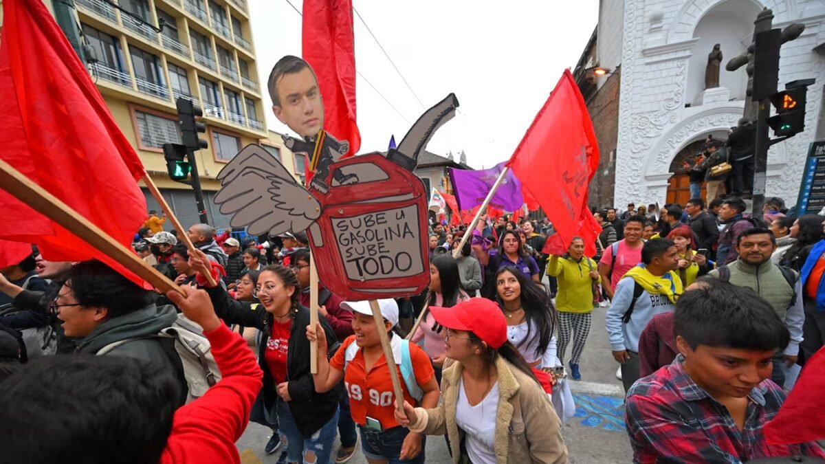 Equador declara estado de emergência após fim do subsídio ao diesel