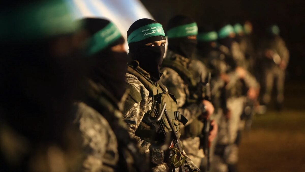 Hamas aumenta “terrorismo psicológico” e publica vídeo de dois reféns israelenses