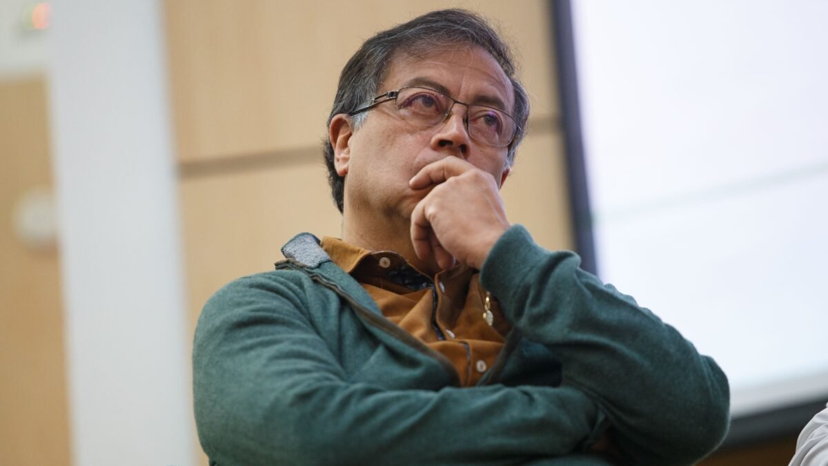 Derrota para Petro com a eleição do novo magistrado do Tribunal Constitucional