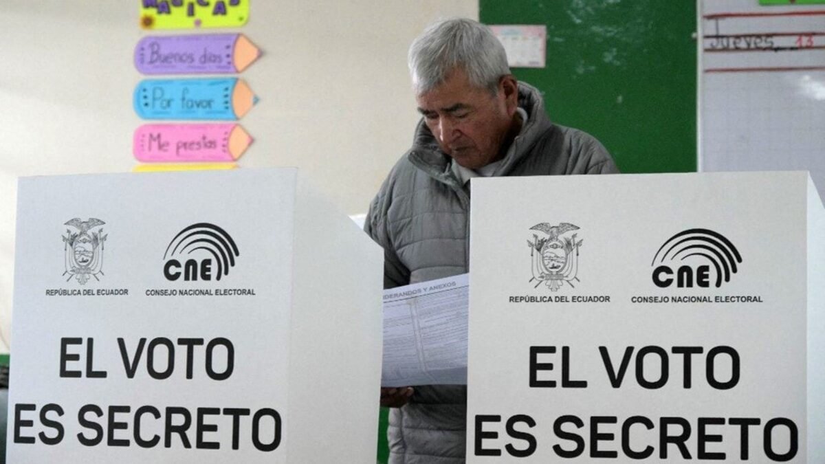 Referendo no Equador: Noboa perdeu, mas o correísmo não venceu