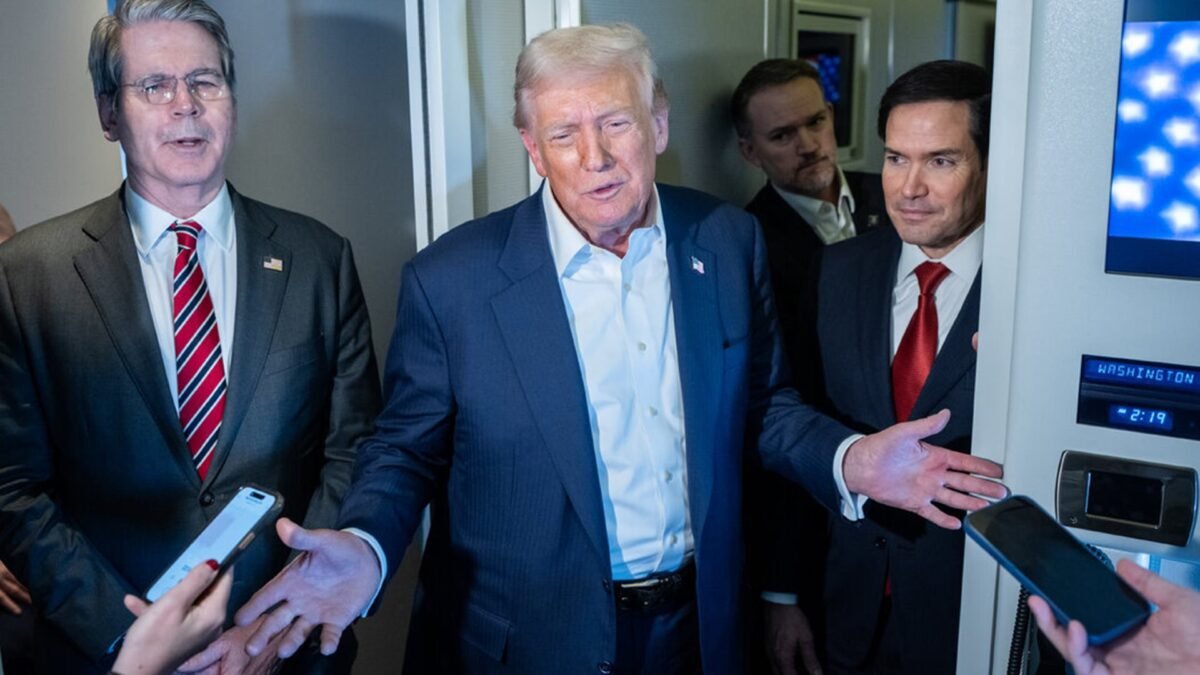 Trump não descarta “usar a força” na Venezuela, mas prefere “salvar vidas”