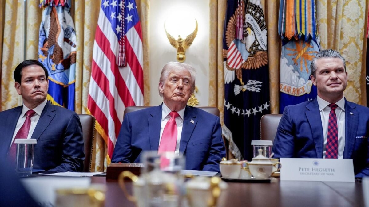 Trump reafirma que ataques em território venezuelano começarão “muito em breve”