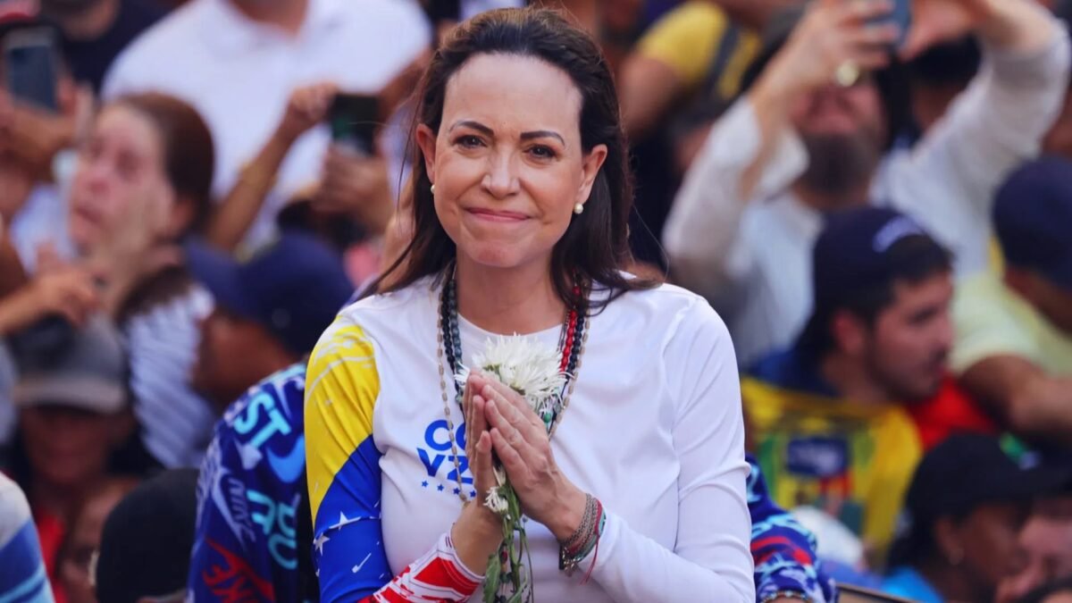 María Corina Machado estará em Oslo, embora não vá comparecer à cerimônia de premiação