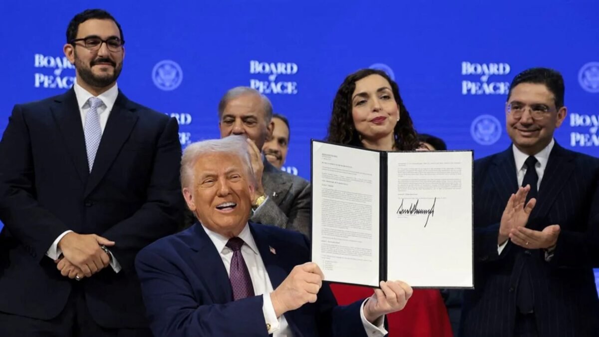 Trump confirma a formação do Conselho de Paz em Davos: são 35 membros