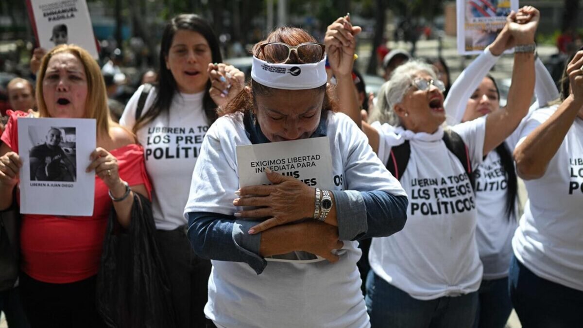 Inicia-se a liberação de presos políticos na Venezuela após a queda de Maduro