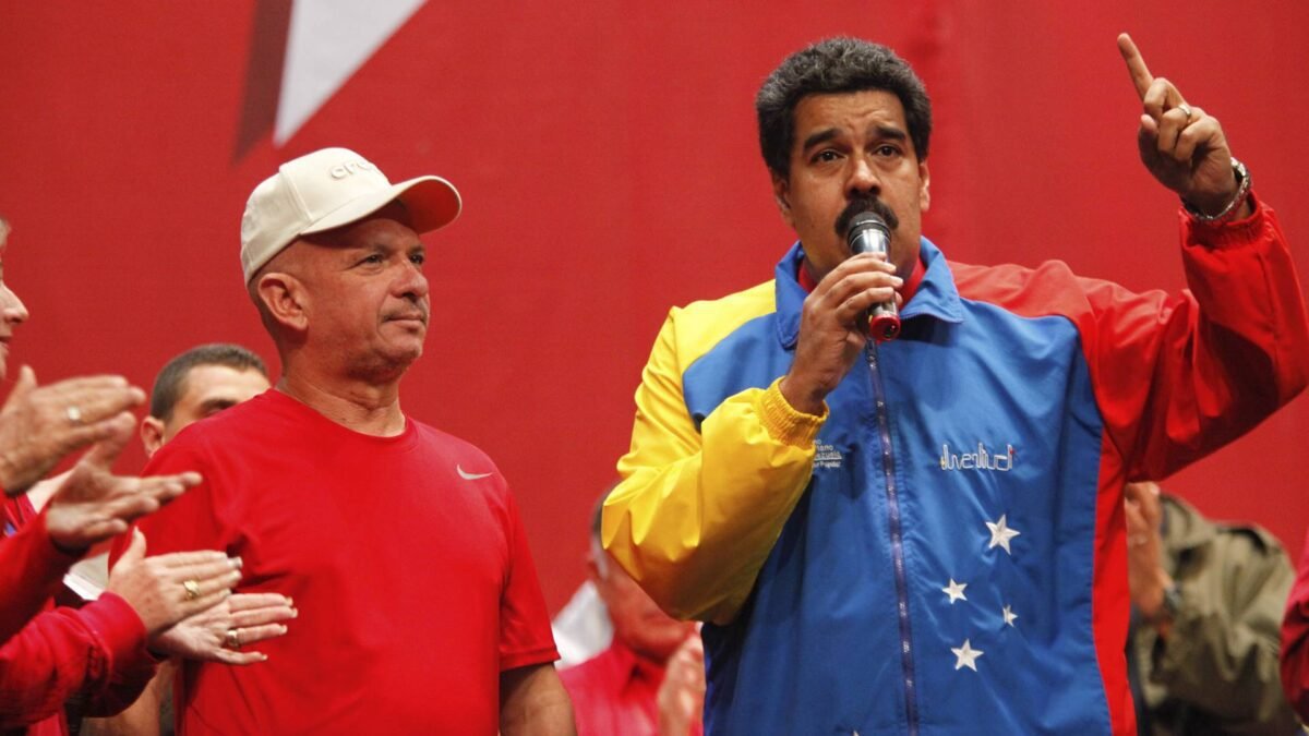 Os detalhes sórdidos que “El Pollo” Carvajal revelou sobre como Maduro ordenava a repressão