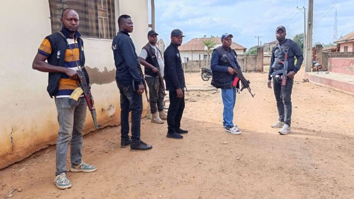 Nigéria, vítima de massacres: 170 pessoas que se reuniram para “rezar” foram assassinadas