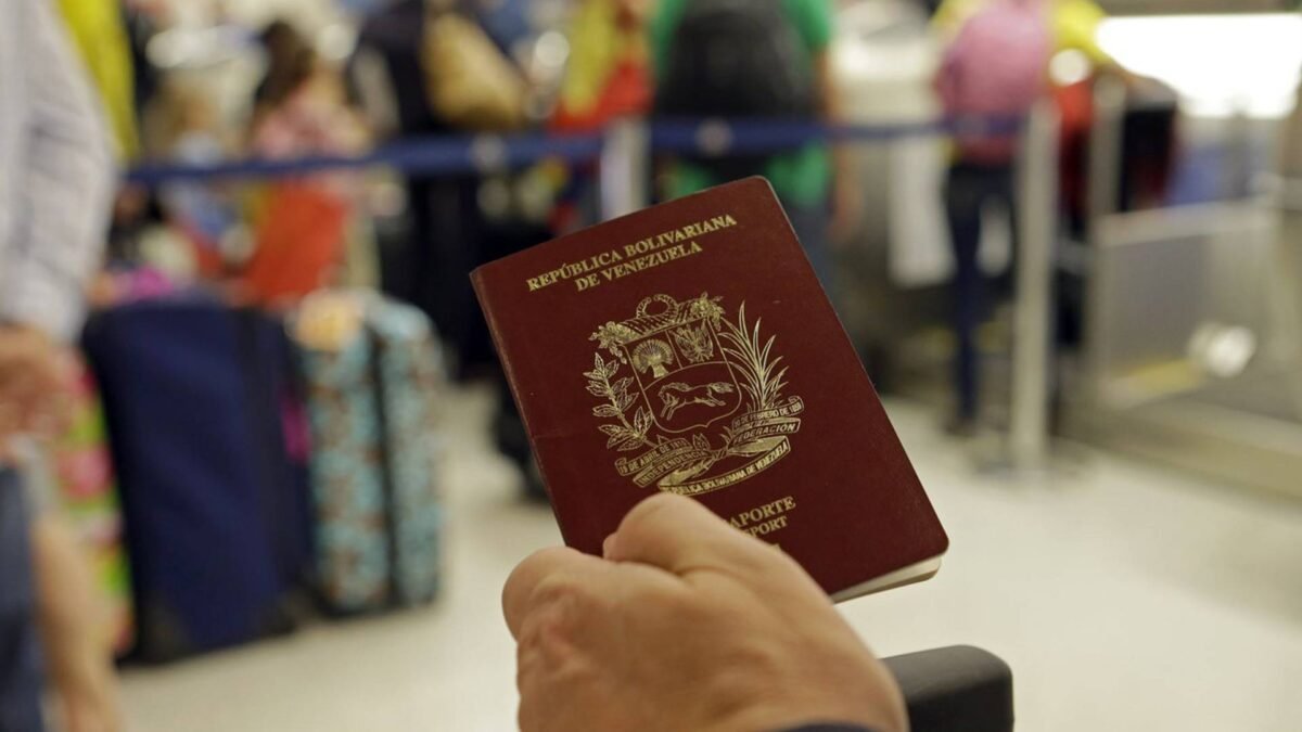 EUA retoma procedimentos de imigração para venezuelanos, cubanos e cidadãos de outras 37 nacionalidades