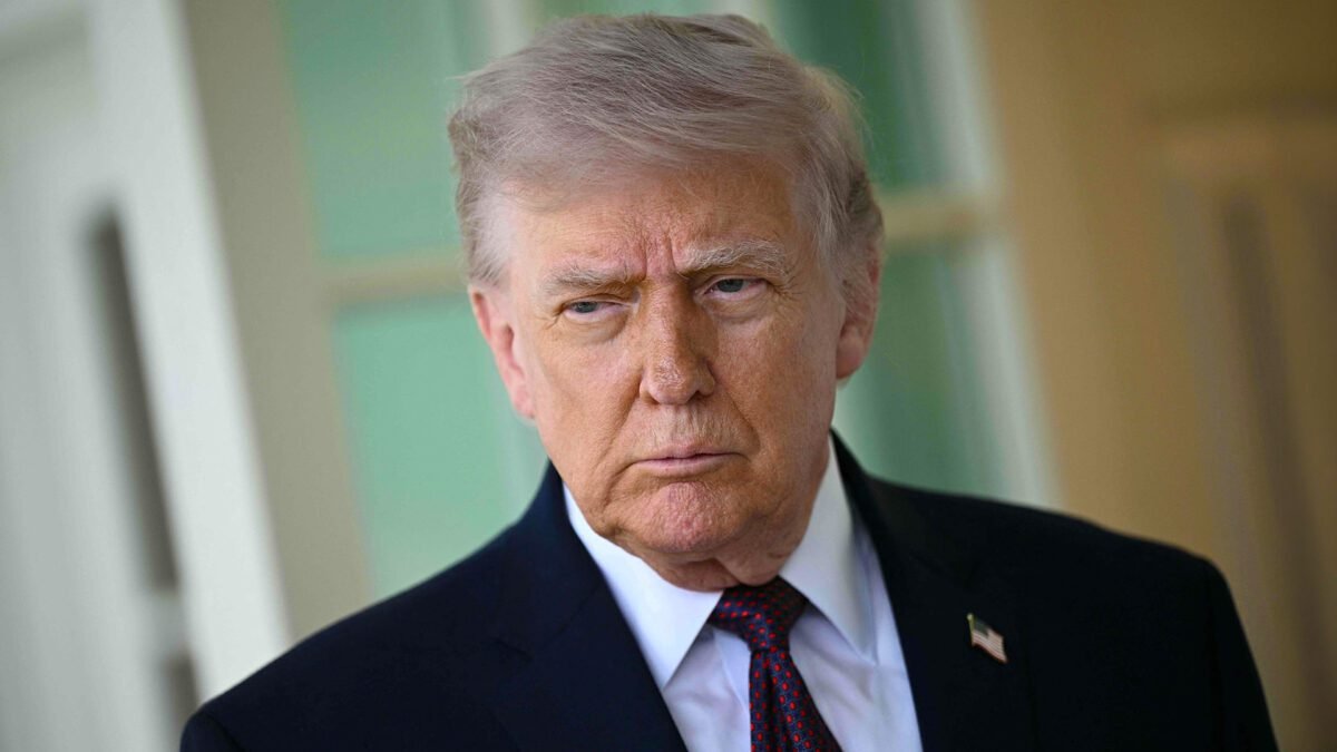 Trump considera a resposta do Irã à proposta de paz dos EUA “totalmente inaceitável”