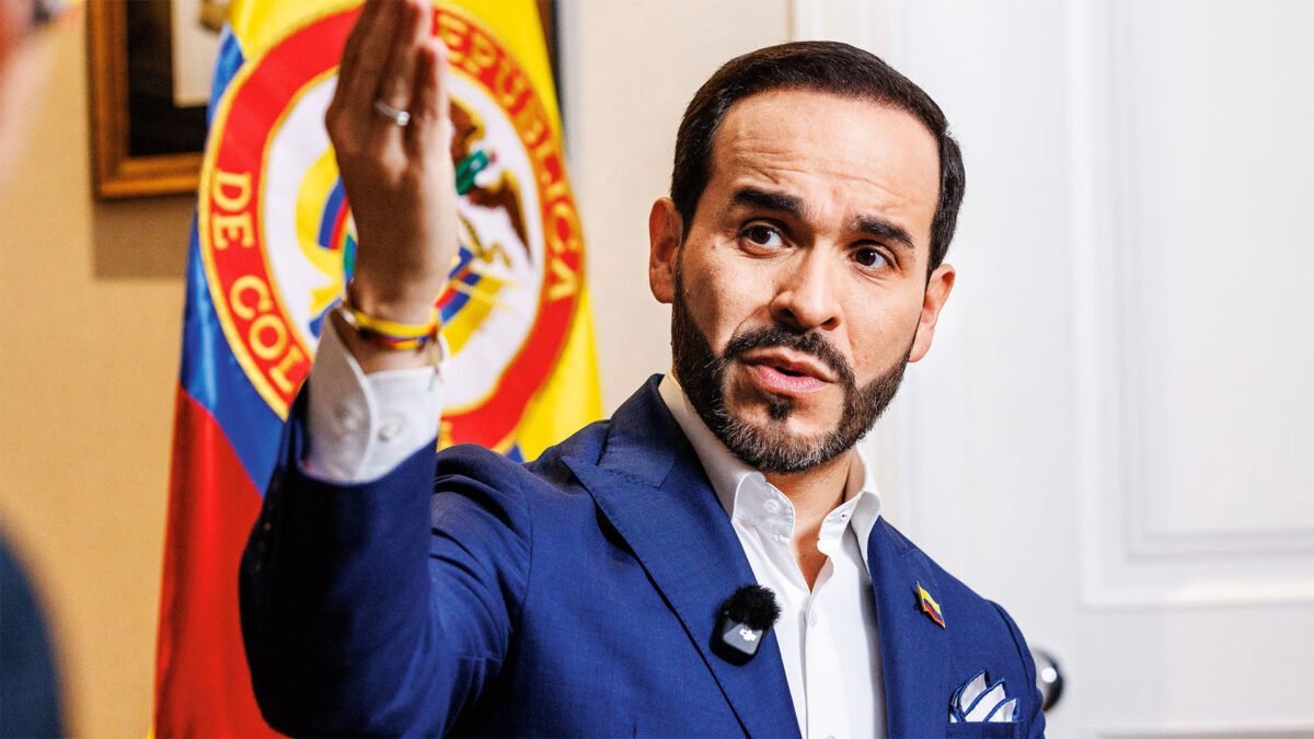 Abelardo de la Espriella venceu: estreia e despedida para a esquerda na Colômbia